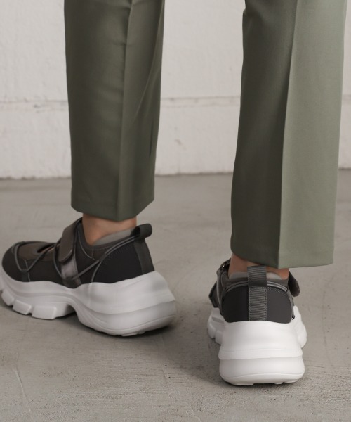 Bou Jeloud（ブージュルード）の「【M・Lサイズ展開】メリージェーンスニーカー（スニーカー・レディース・ブラック/グレー・M/L）」の18枚目の写真