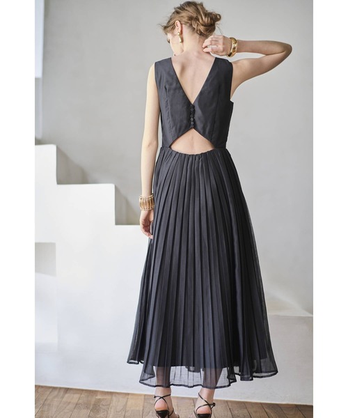 Estella.K(エステラケー)の「Jazmin Pleaded Dress シアーランダムタックドレス(ワンピース・レディース・イエロー/ホワイト/ブラック・FREE)」の1枚目の写真