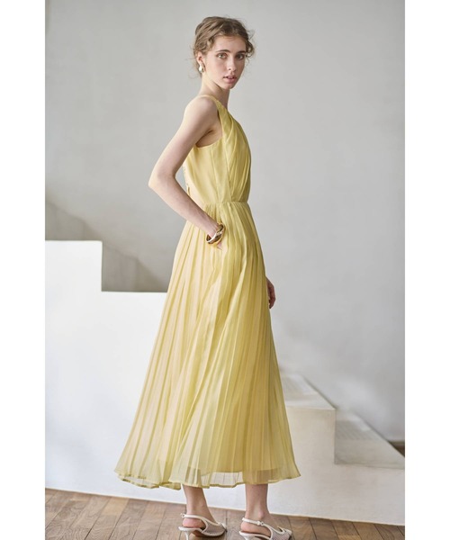 Estella.K(エステラケー)の「Jazmin Pleaded Dress シアーランダムタックドレス(ワンピース・レディース・イエロー/ホワイト/ブラック・FREE)」の6枚目の写真