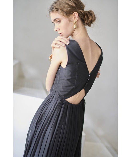 Estella.K(エステラケー)の「Jazmin Pleaded Dress シアーランダムタックドレス(ワンピース・レディース・イエロー/ホワイト/ブラック・FREE)」の16枚目の写真