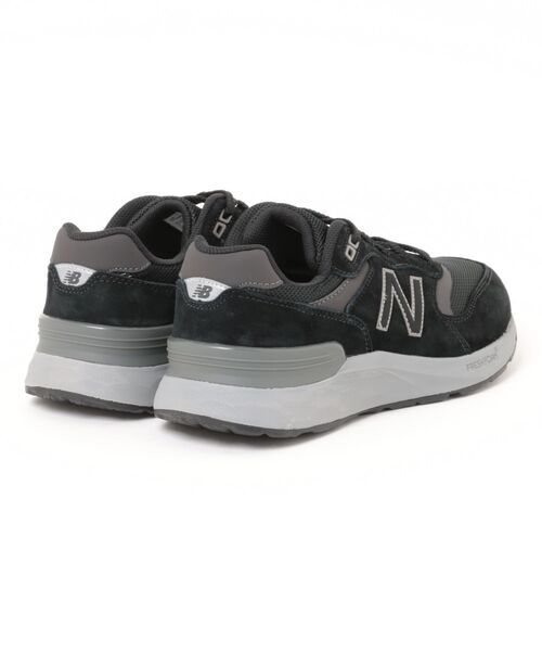 NEW BALANCE(ニューバランス)の「【new balance】MW880BB7(スニーカー・メンズ・ブラック・25.0cm/25.5cm/26.0cm/26.5cm/27.0cm/27.5cm/28.0cm/29.0cm)」の2枚目の写真