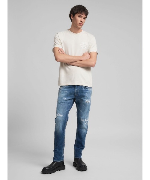 REPLAY（リプレイ）の「レギュラーフィット オーガニックコットンジャージー プリント Tシャツ（Tシャツ/カットソー・メンズ・ブラック/ストーン・SMALL/MEDIUM/LARGE/X-LARGE）」の4枚目の写真