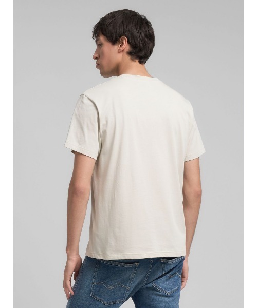 REPLAY（リプレイ）の「レギュラーフィット オーガニックコットンジャージー プリント Tシャツ（Tシャツ/カットソー・メンズ・ブラック/ストーン・SMALL/MEDIUM/LARGE/X-LARGE）」の5枚目の写真