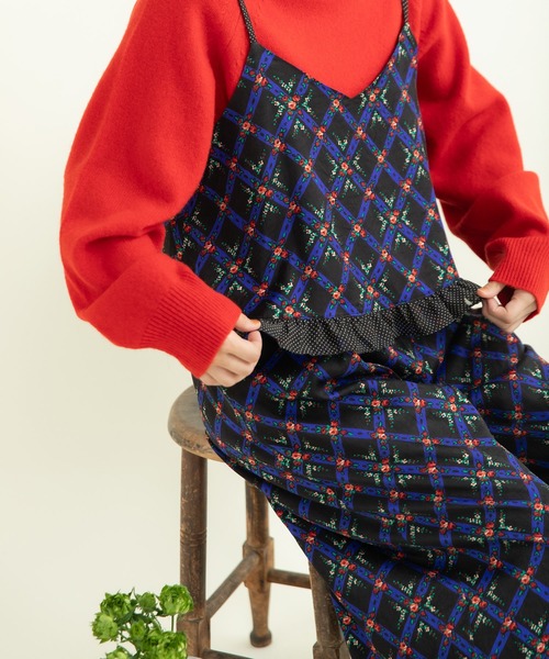 Dot&Stripes CHILD WOMAN(ドットアンドストライプス チャイルドウーマン)の「チェックフラワープリント キャミブラウス(シャツ/ブラウス・レディース・ブラック/アイボリー・FREE)」の17枚目の写真