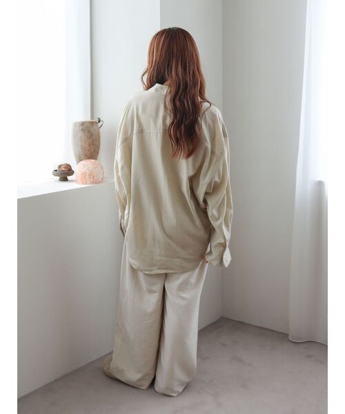 Ungrid(アングリッド)の「ポケットデザインルーズシャツ(シャツ/ブラウス・レディース・アイボリー/グリーン/ブラウン・FREE)」の8枚目の写真