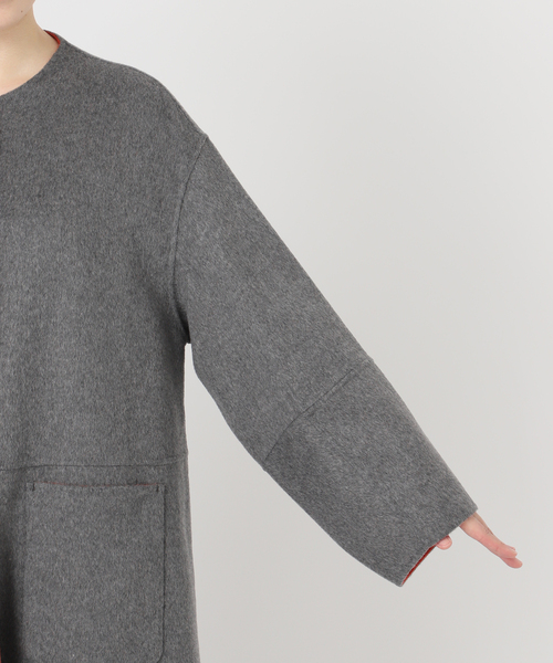 B.C STOCK（ベーセーストック）の「S120ブレンドリバーシブルコート（ノーカラーコート・レディース・チャコールグレー/ブラック/ブラウン/ピンク・SMALL/MEDIUM）」の14枚目の写真