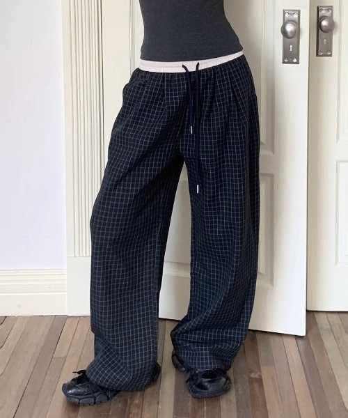 shyam inspiration（シャムインスピレーション）の「チェック ワイドルーズ イージーパンツ / ストレートパンツ（その他パンツ・レディース・ブラック/ネイビー・L/M）」の10枚目の写真