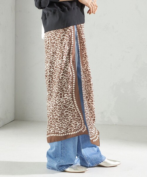 SHIPS(シップス)の「UHURU: レオパード / ロンドン ストール(ストール/ショール・レディース・ブラウン/ベージュ・ONE SIZE)」の14枚目の写真