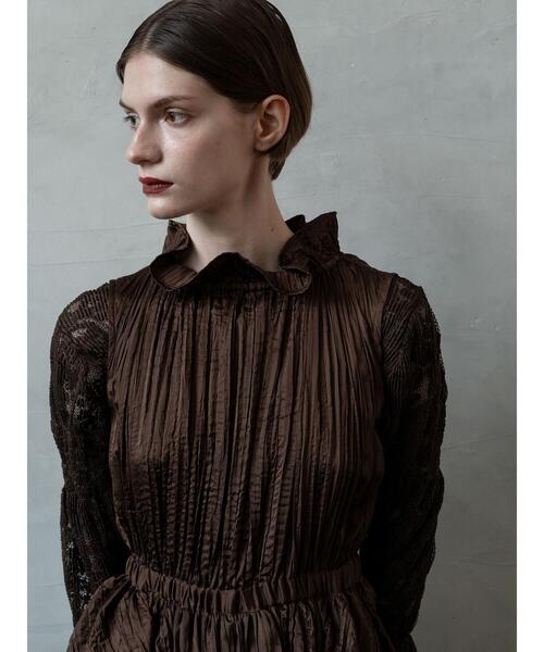 Te chichi（テチチ）の「【Atelier plier】ワッシャープリーツオールインワン《2025Autumn catalog item》（ワンピース・レディース・ブラウン・F）」の2枚目の写真