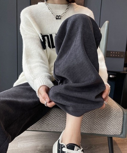 Beststore（ベストストア）の「コーデュロイパンツ　 春秋冬  ワイドパンツ（その他パンツ・レディース・ブラック/オフホワイト/グレー・M/L/XL）」の3枚目の写真