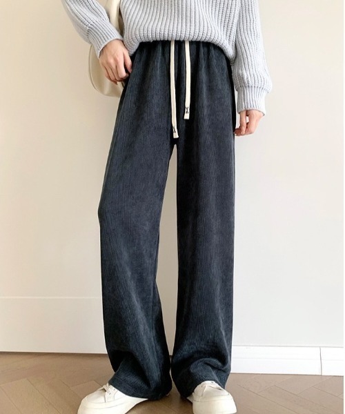 Beststore（ベストストア）の「コーデュロイパンツ　 春秋冬  ワイドパンツ（その他パンツ・レディース・ブラック/オフホワイト/グレー・M/L/XL）」の4枚目の写真