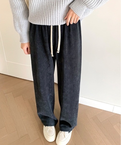 Beststore（ベストストア）の「コーデュロイパンツ　 春秋冬  ワイドパンツ（その他パンツ・レディース・ブラック/オフホワイト/グレー・M/L/XL）」の6枚目の写真