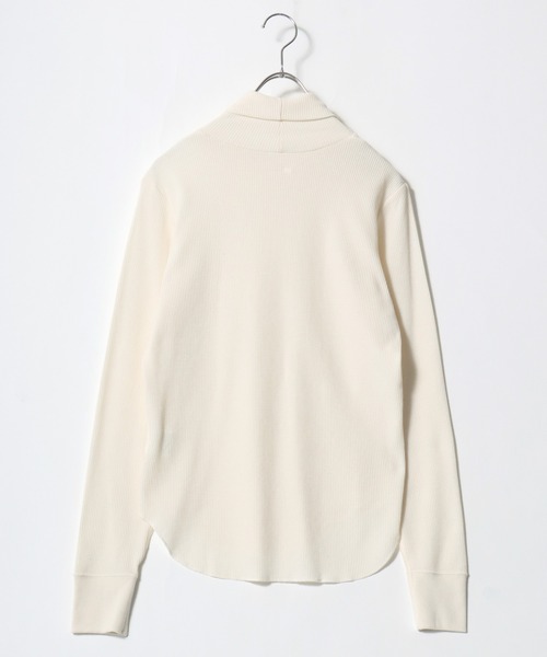HANES(ヘインズ)の「Hanes(ヘインズ)ワッフルタートルネックロングスリーブTシャツ/パックT レディース(Tシャツ/カットソー・レディース・アイボリー/ネイビー/グレー・FREE)」の5枚目の写真