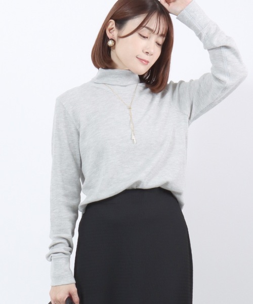 HANES(ヘインズ)の「Hanes(ヘインズ)ワッフルタートルネックロングスリーブTシャツ/パックT レディース(Tシャツ/カットソー・レディース・アイボリー/ネイビー/グレー・FREE)」の20枚目の写真