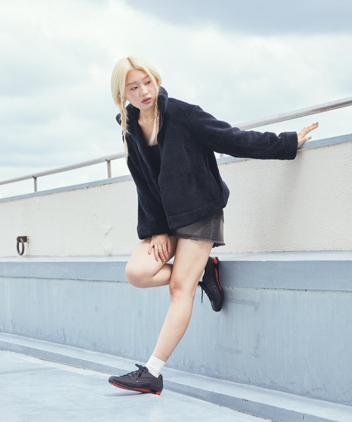 NIKE(ナイキ)の「ナイキ ショックス Z ウィメンズシューズ / Nike Shox Z Women's Shoes HQ7540-002 Black(スニーカー・レディース・ブラック・22/22.5/23/23.5/24/24.5/25/25.5/26)」の3枚目の写真