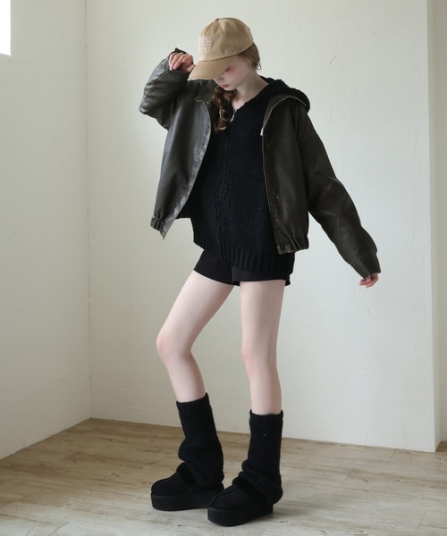 Seemi. byNICECLAUP（ シーミーバイナイスクラップ）の「【Seemi.】ニットレッグウォーマー（レッグウォーマー・レディース・ピンクベージュ/ブラック/オフホワイト・FREE）」の15枚目の写真