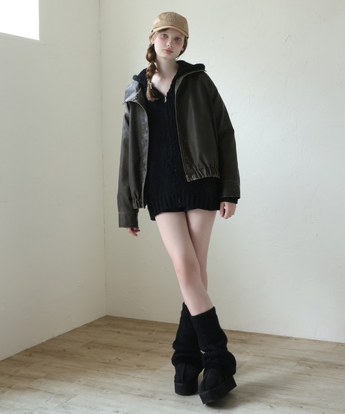 Seemi. byNICECLAUP（ シーミーバイナイスクラップ）の「【Seemi.】ニットレッグウォーマー（レッグウォーマー・レディース・ピンクベージュ/ブラック/オフホワイト・FREE）」の16枚目の写真