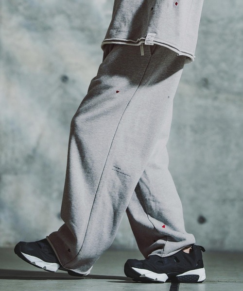 GLIMCLAP(グリムクラップ)の「mp14137-Card Stitch Emblem Sweat pants スウェットパンツ(192-034-gla-cf)(スウェットパンツ・メンズ・ブラック/オフホワイト/ミックスグレー/ブラウン系その他・S/M/L)」の5枚目の写真