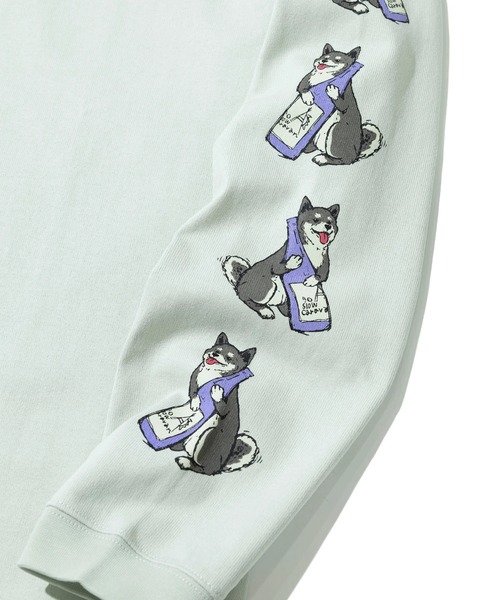 go slow caravan（ゴースローキャラバン）の「超ヘビーUSA/C 柴犬と晩酌 ロングスリーブTEE（Tシャツ/カットソー・メンズ・ホワイト/ミント・LARGE/MEDIUM/SMALL/X-LARGE）」の6枚目の写真