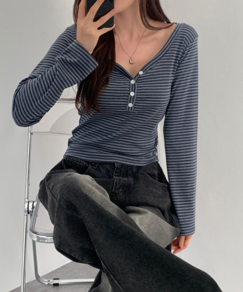 VIVID LADY(ビビッドレディー)の「ボーダー柄 ヘンリーネックトップス(Tシャツ/カットソー・レディース・ブラック/グレー・FREE)」の18枚目の写真