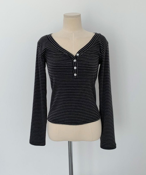 VIVID LADY(ビビッドレディー)の「ボーダー柄 ヘンリーネックトップス(Tシャツ/カットソー・レディース・ブラック/グレー・FREE)」の20枚目の写真