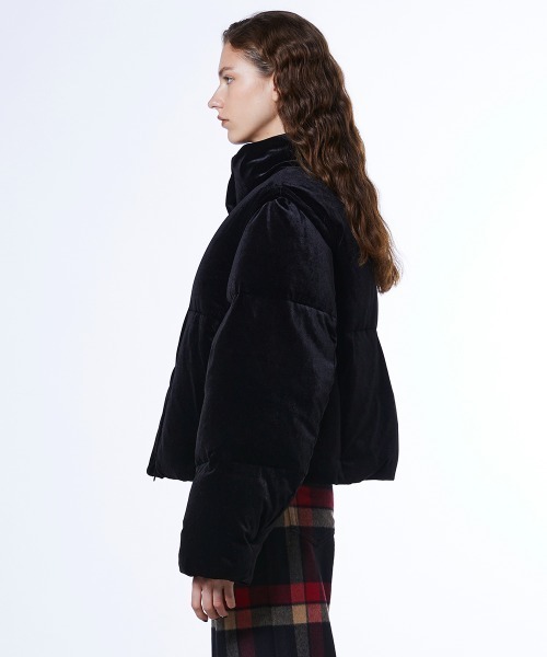 DOUBLE STANDARD CLOTHING（ダブルスタンダードクロージング）の「2WAY ベロアダウンジャケット（ダウンジャケット/コート・レディース・ブラック・38/36）」の6枚目の写真