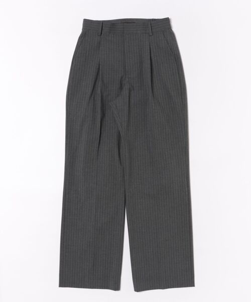 m.f.editorial(エムエフエディトリアル)の「【ストレッチ ウォッシャブル】m.f.エディトリアル レディース ピンスト タックワイドパンツ グレー(セットアップ可能)(スーツパンツ・レディース・グレー系その他2・S/MEDIUM/LARGE)」の3枚目の写真