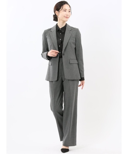 m.f.editorial(エムエフエディトリアル)の「【ストレッチ ウォッシャブル】m.f.エディトリアル レディース ピンスト タックワイドパンツ グレー(セットアップ可能)(スーツパンツ・レディース・グレー系その他2・S/MEDIUM/LARGE)」の12枚目の写真