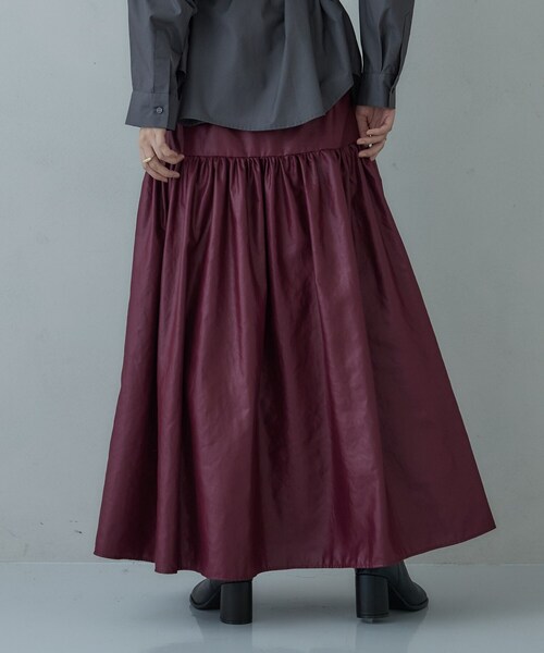 GALLEST（ギャレスト）の「レザーライクマキシスカート（スカート・レディース・グレー/ブラック/ボルドー・40/38/36/34）」の12枚目の写真