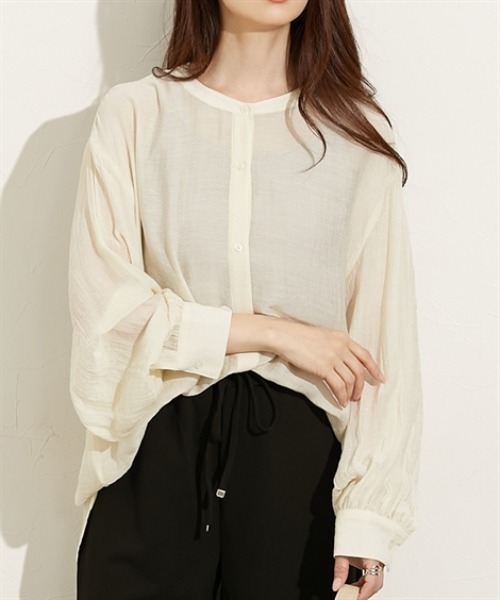 nissen（ニッセン）の「シアーワッシャーバンドカラーシャツ（シャツ/ブラウス・レディース・ベージュ/ブラック/ブラウン・L/M）」の3枚目の写真