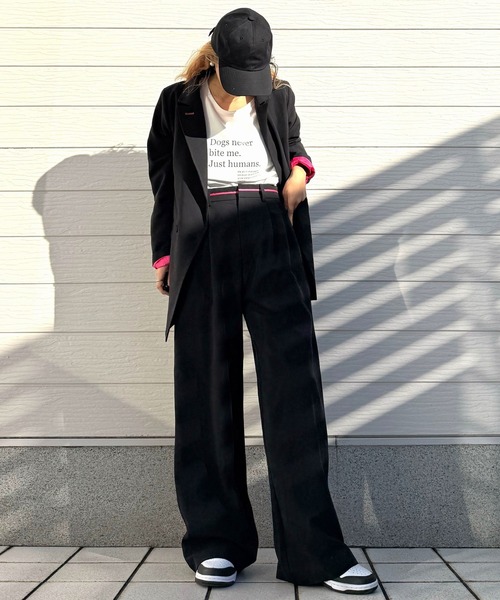 Q(キュー)の「グログランラインタックパンツ(スラックス・レディース・ブラック/ライトグレー・MEDIUM)」の14枚目の写真