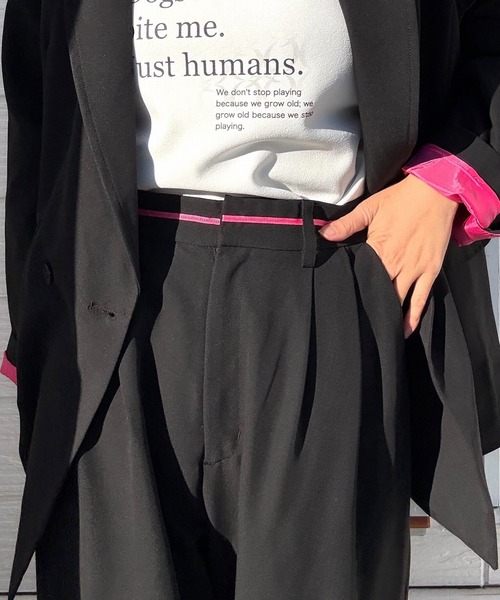 Q(キュー)の「グログランラインタックパンツ(スラックス・レディース・ブラック/ライトグレー・MEDIUM)」の12枚目の写真