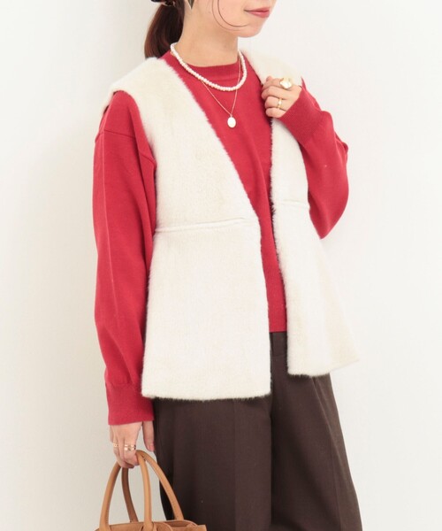 MICO COULIER（ミコクリエ）の「フェイクムートンファーベスト（ブルゾン・レディース・チャコールグレー/グレイッシュベージュ/キャメル・38）」の20枚目の写真