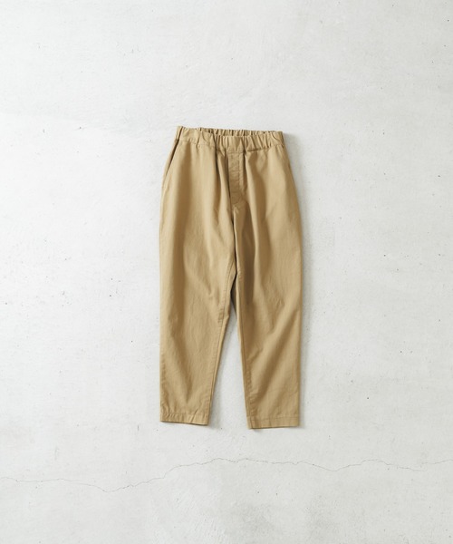 quadro(クオドロ)の「チノクロスストレッチ両面起毛テーパードイージーパンツ(その他パンツ・レディース・キナリ/ブラック/マスタード・FREE)」の3枚目の写真