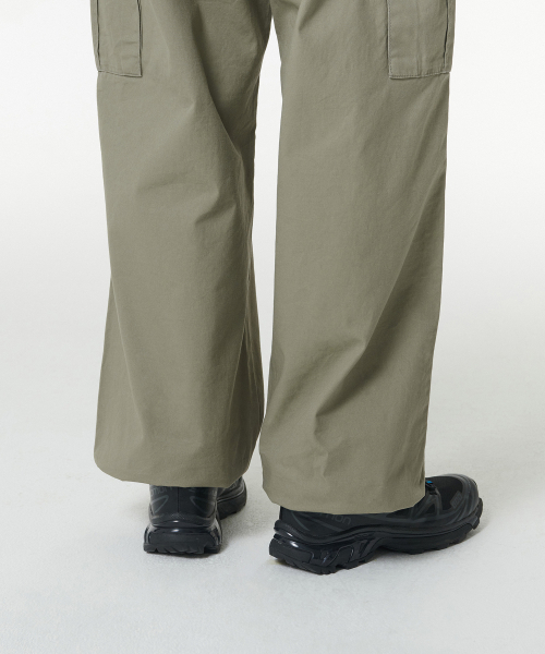MUSINSA STANDARD WOMAN（ムシンサスタンダードウーマン）の「ウィメンズワイドカーゴパンツ[セージ]（その他パンツ・レディース・その他・26/27/28/29/30/24/25）」の9枚目の写真