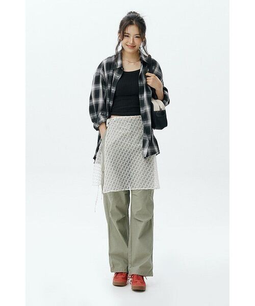 MUSINSA STANDARD WOMAN（ムシンサスタンダードウーマン）の「ウィメンズワイドカーゴパンツ[セージ]（その他パンツ・レディース・その他・26/27/28/29/30/24/25）」の13枚目の写真