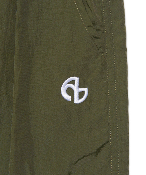 NOMANUAL（NOMANUAL）の「SHADE BELTED SHORTS - KHAKI（その他パンツ・レディース・その他・SMALL/MEDIUM/LARGE）」の6枚目の写真