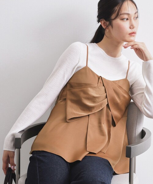 OPAQUE.CLIP(オペークドットクリップ)の「サテンキャミブラウス【洗濯機OK】(シャツ/ブラウス・レディース・ライトベージュ/キャメル/ブラック・00)」の3枚目の写真