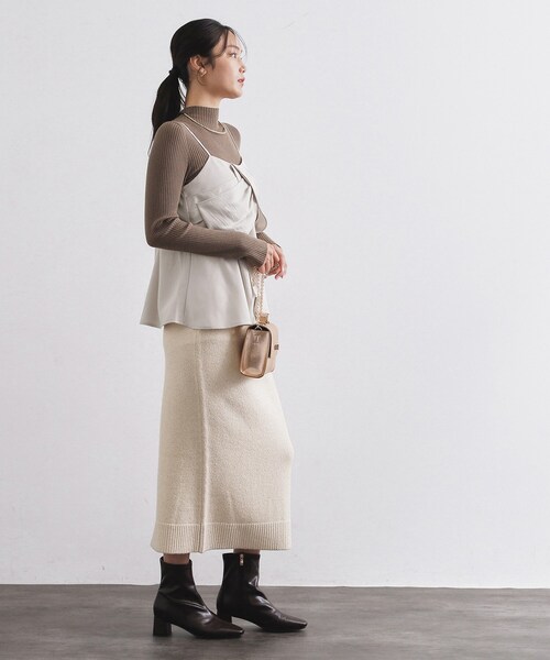 OPAQUE.CLIP(オペークドットクリップ)の「サテンキャミブラウス【洗濯機OK】(シャツ/ブラウス・レディース・ライトベージュ/キャメル/ブラック・00)」の10枚目の写真