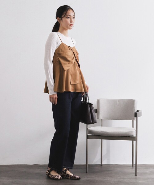 OPAQUE.CLIP(オペークドットクリップ)の「サテンキャミブラウス【洗濯機OK】(シャツ/ブラウス・レディース・ライトベージュ/キャメル/ブラック・00)」の13枚目の写真