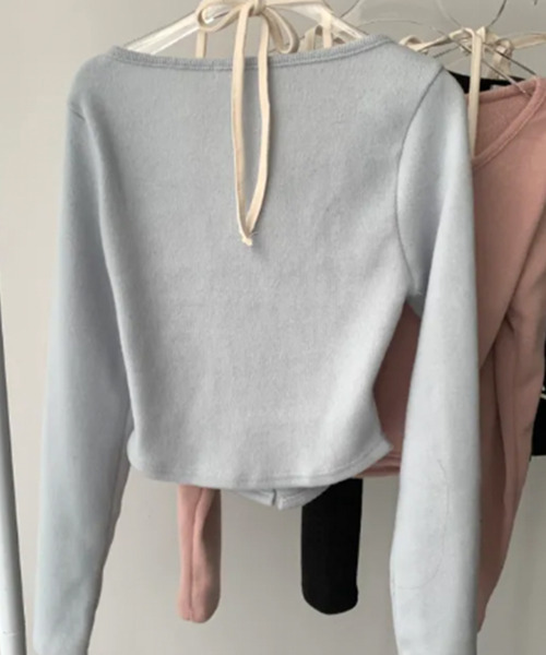 VIVID LADY(ビビッドレディー)の「チョーカーストラップ付き レイヤード風 ショート丈 ロンT(Tシャツ/カットソー・レディース・ライトブルー/ブラック/ピンク・FREE)」の17枚目の写真
