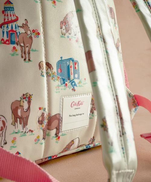 Cath Kidston（キャスキッドソン）の「キッズ クラシック ラージ バックパック Seaside Donkeys（バックパック/リュック・キッズ・その他・FREE）」の6枚目の写真
