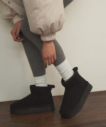 Shelly island（シェリーアイランド）の「ムートンブーツ（ブーツ）」