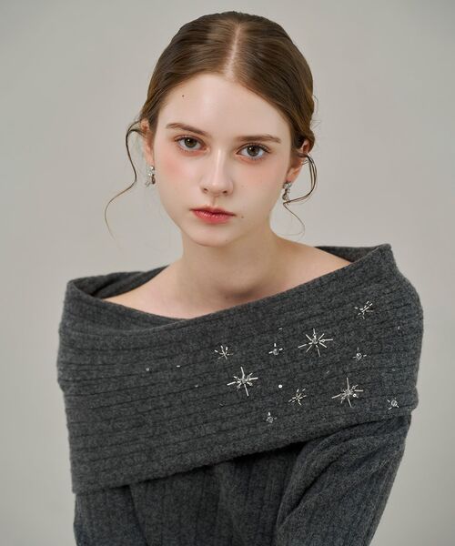 cle blatt(クレブラット)の「シュテルビーズオフショルダーニット(ニット/セーター・レディース・チャコールグレー/ネイビー/ベージュ系その他・MEDIUM)」の17枚目の写真