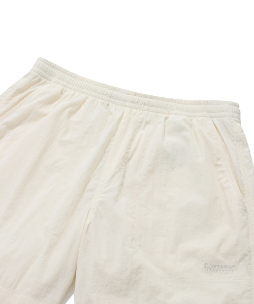COVERNAT(カバーナット)の「ウィンドブレーカーショーツアイボリー(その他パンツ・レディース・その他・LARGE/MEDIUM/SMALL/X-LARGE/X-SMALL/XX-LARGE)」の3枚目の写真