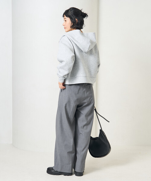 FREAK'S STORE（フリークスストア）の「【セットアイテム】ボンディング ショートジップパーカー パンツセット（セットアップ・レディース・ブラック/オリーブ/オフホワイト/ネイビー/ライトグレー・MEDIUM/SMALL）」の11枚目の写真