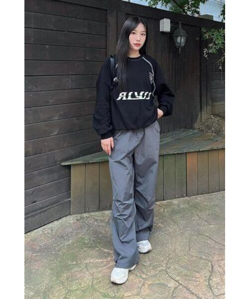 ALYSS（アリス）の「ダブルラインマルチロゴスウェット [ブラック]（スウェット・レディース・その他・SMALL/MEDIUM/LARGE/X-LARGE）」の2枚目の写真
