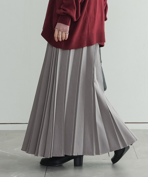 n'OrLABEL(ノアールレーベル)の「『ボンディングプリーツスカート』(スカート・レディース・ブラック/グレー・FREE)」の4枚目の写真