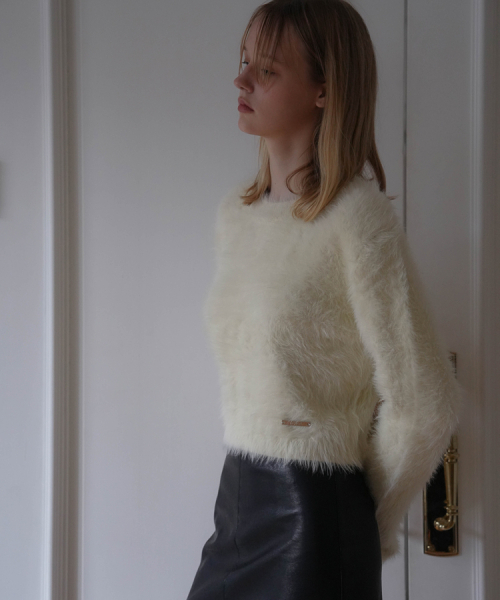 DEHEVE（デヘヴェ）の「Hairy Flare Sleeve Knit [Cream]（ニット/セーター・レディース・Cream・FREE）」の5枚目の写真