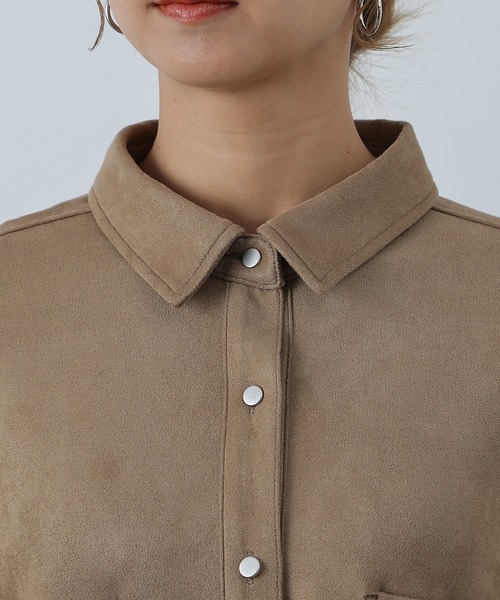 COLONY 2139（コロニートゥーワンスリーナイン）の「スエードポンチシャツ（シャツ/ブラウス・レディース・イエロー/オフホワイト/キャメル/チャコールグレー・FREE）」の14枚目の写真